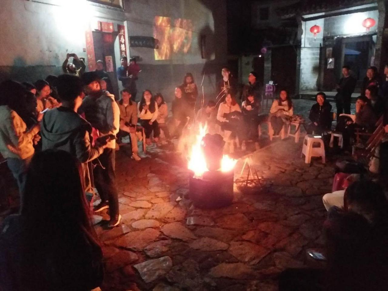 Tulou Fuyulou Changdi Inn Yongding Экстерьер фото